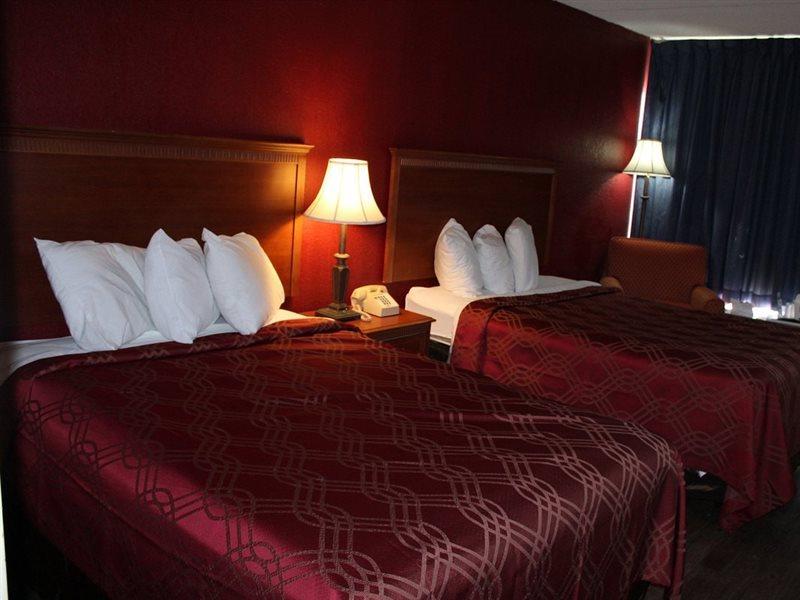 Super 8 By Wyndham Perrysburg-Toledo Hotel Bagian luar foto