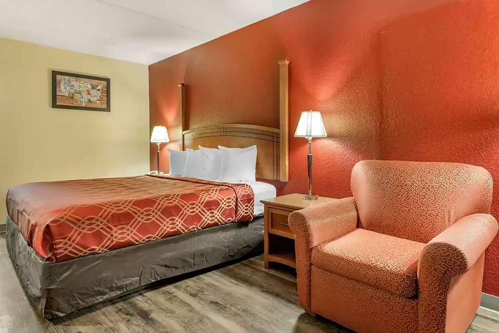 Super 8 By Wyndham Perrysburg-Toledo Hotel Ruang foto